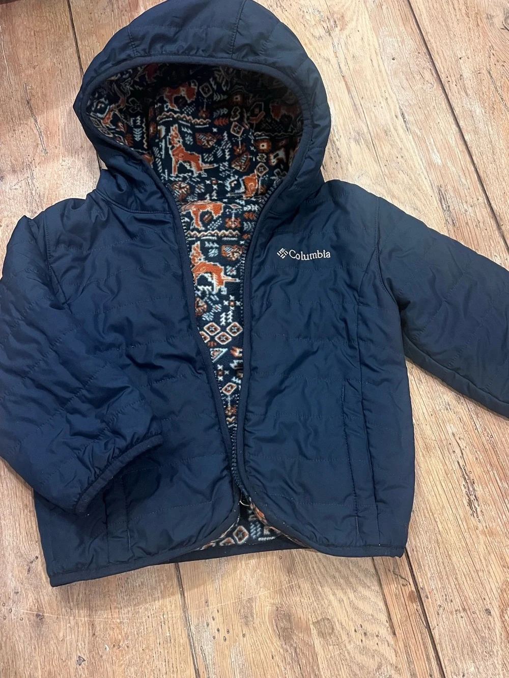 Columbia Navy Hooded Reversible Puffer Jacket w/ Fox Patterned Fleece Lining 3T